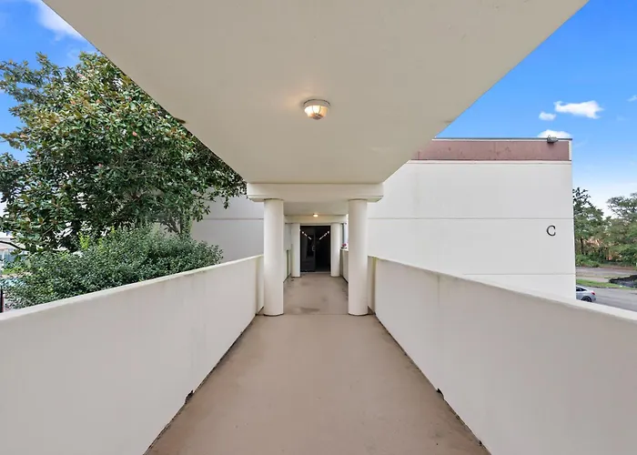 Steps To Biloxi Beach, Pool